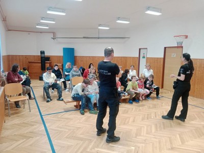 96c26c36-b091-490c-a296-31fce3945453.jfif